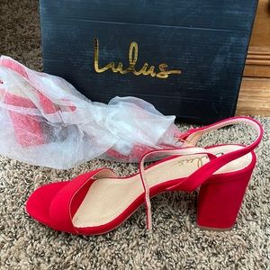 Red Lulu’s Strappy Block Heels, 8.5 NEW